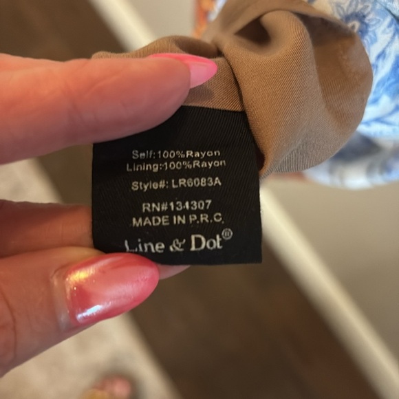 Revolve Line and Dot Women's Floral Split Back Tasha Kimono Romper/Size Small - Picture 6 of 13